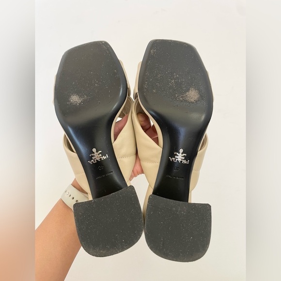 Prada Beige pebbled leather quilted criss cross 65mm block heel mules EU 40 - Picture 9 of 14